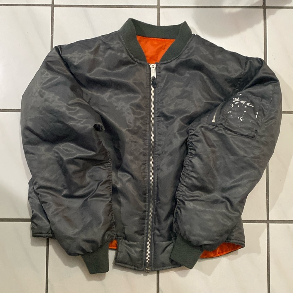 Cropped nylon jacket